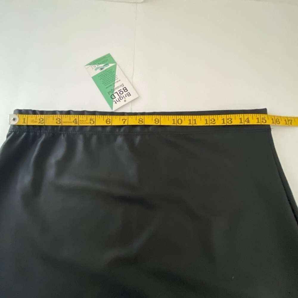 11. Honey and Lace Vegan Faux Leather Pleather Skirt - Picture 9 of 11